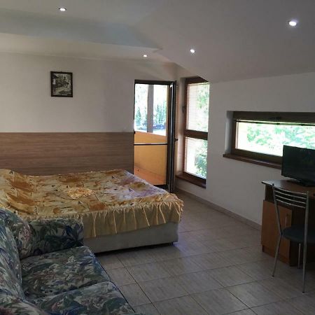 Трите Щерки Tryavna Exterior foto